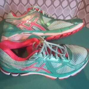 ASICS T550N GT-2000 3 Women's Running Shoes - Size 9.5 Women's.